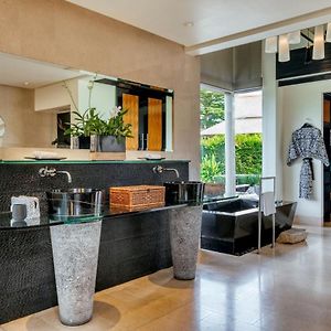 Villa Privée à 2 Chambres à Coucher